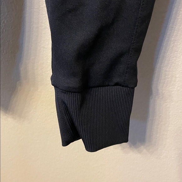 Zella Black Activewear Pants - Picture 3 of 5